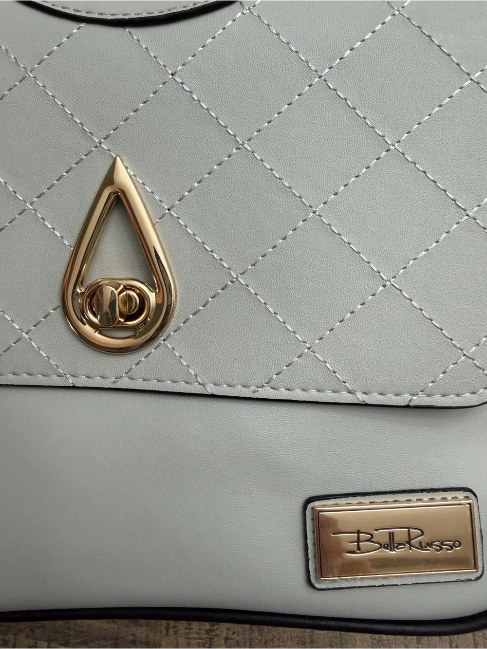 Bella Russo chic light
